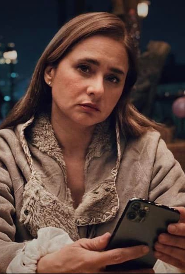 نيللي كريم في "فاتن أمل حربي"