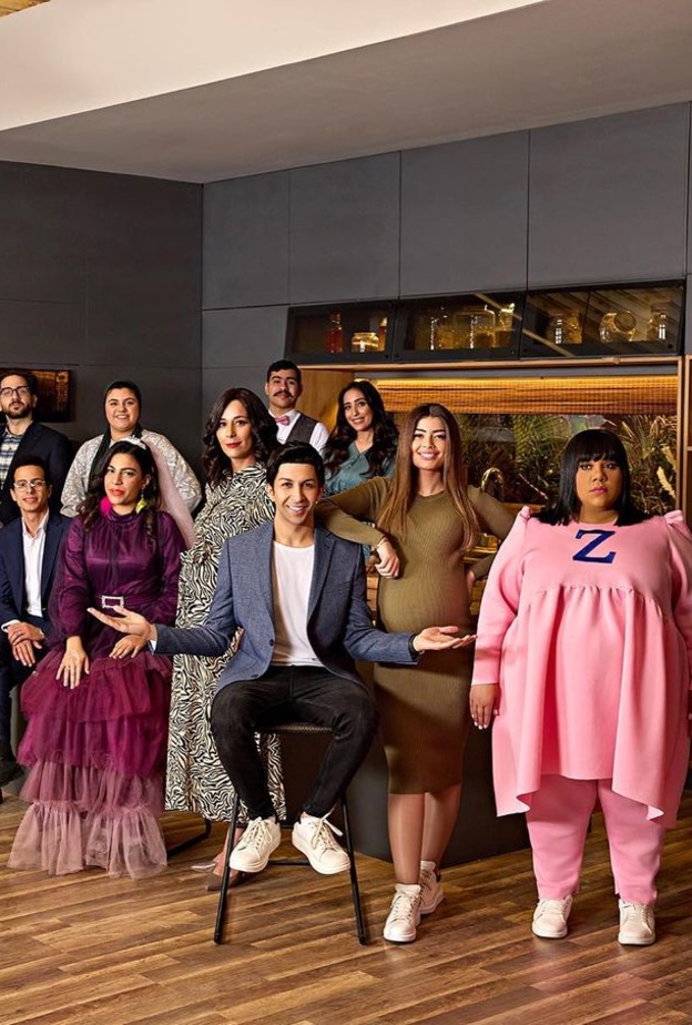 مسلسل "في بيتنا روبوت"