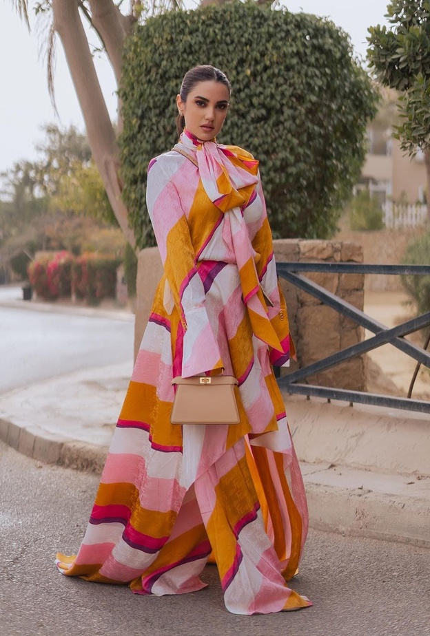 إطلالات صيفية منعشة للصبايا مستوحاة من درة زروق