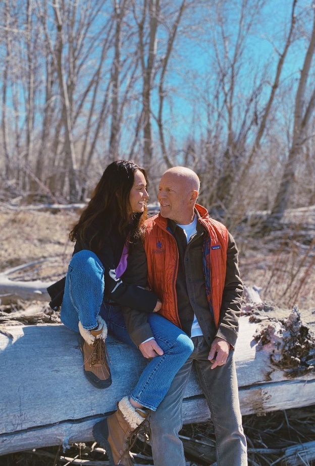 أول ظهور لبروس ويليز بعد اعتزاله