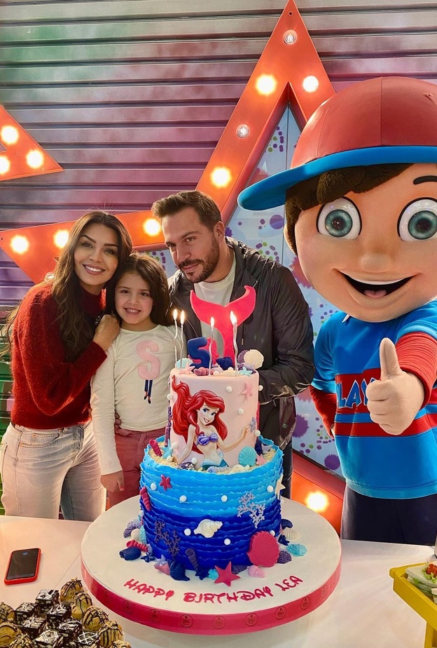 صور أمل بوشوشة تحتفل بعيد ميلاد ابنتها "ليا" بأجواء فخمة ..شاهدوا جمال الطفلة