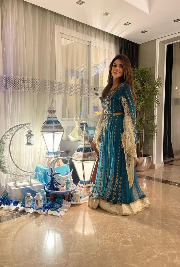 خيرية علي في إطلالة رمضانية مميزة