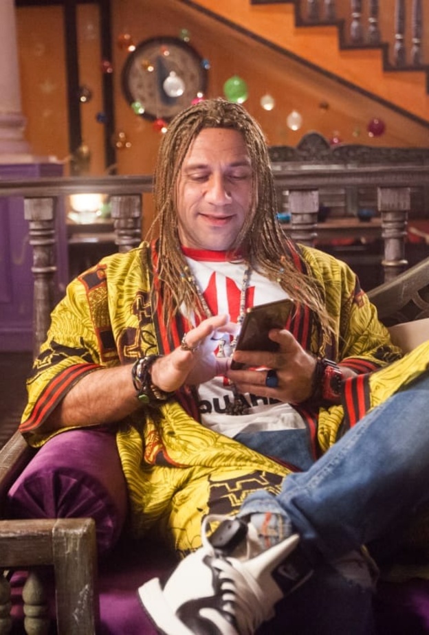 جوني في مسلسل الكبير أوي