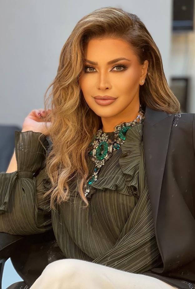 تغييرات لافتة بمكياج نوال الزغبي اعتمديها لتبدي اصغر في السن