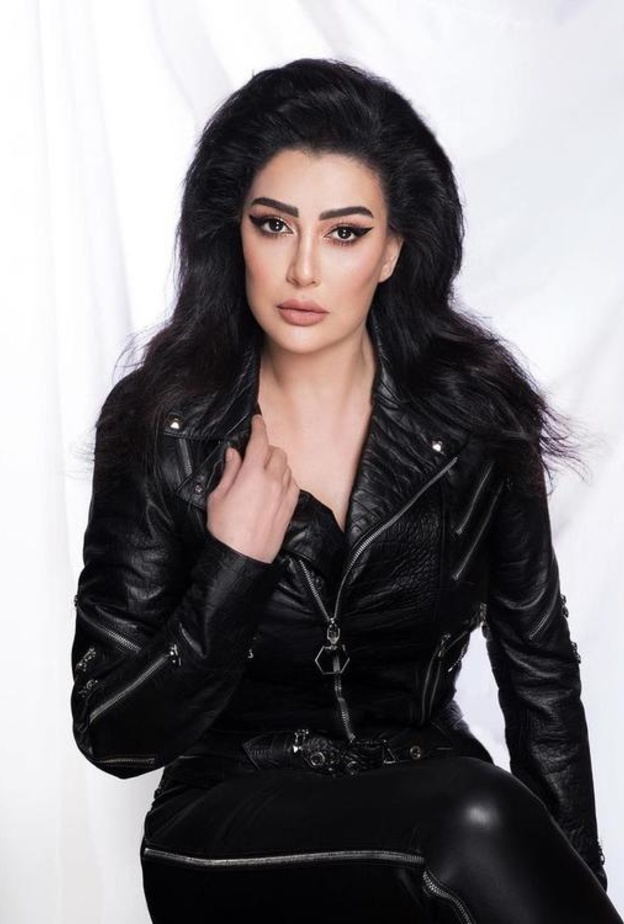 غادة عبد الرازق تكشف عن خلطة طبيعية تستخدمها لتقوية شعرها