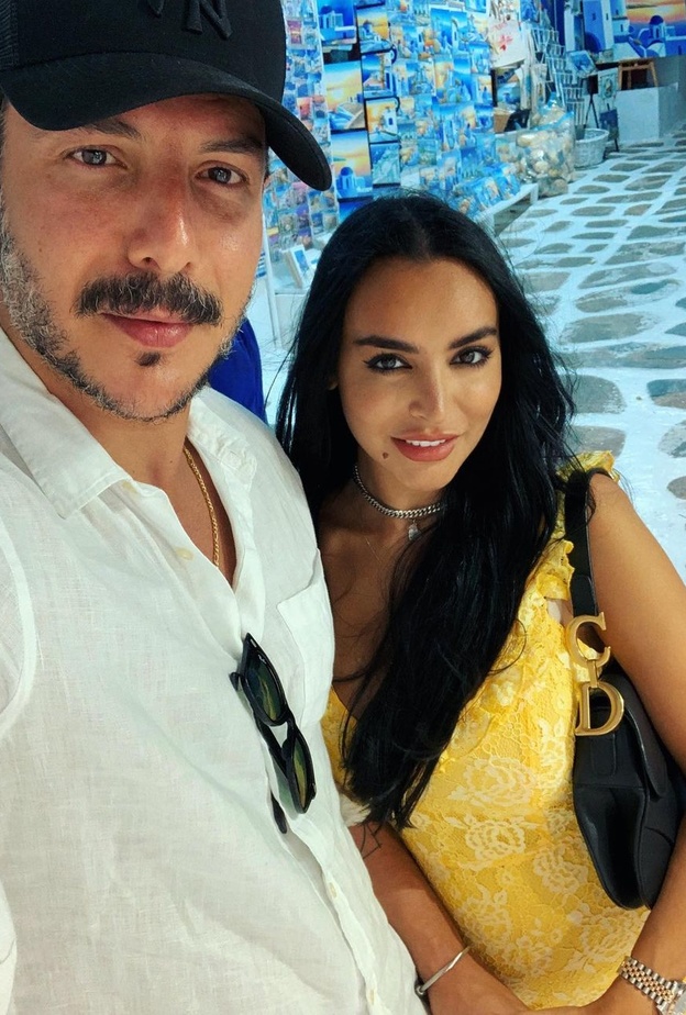 باسل خياط يروي قصة تعارفه بناهد زيدان