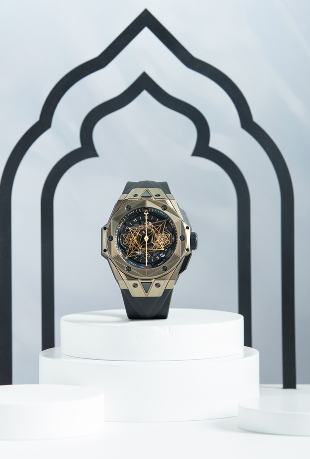 هوبلو تحتفل بأثمن الأوقات هذا العيد