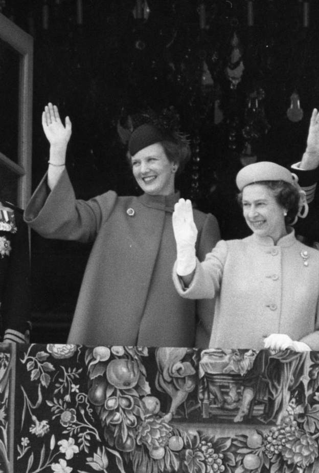 كيف لعبت الصدفة دورها في تولي ملكتي بريطانيا والدنمارك عرش بلادهما؟