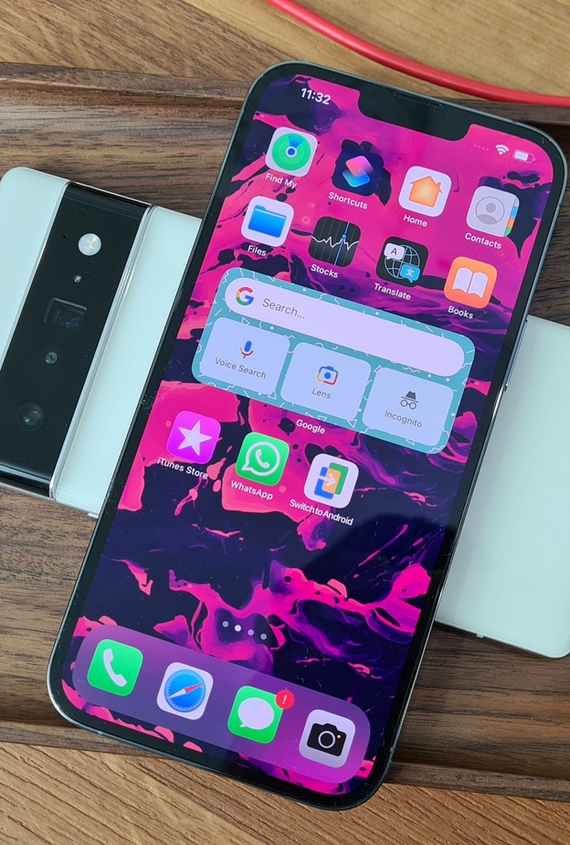 تطبيق جديد من غوغل لتحويل البيانات بين هواتف آيفون وأندرويد