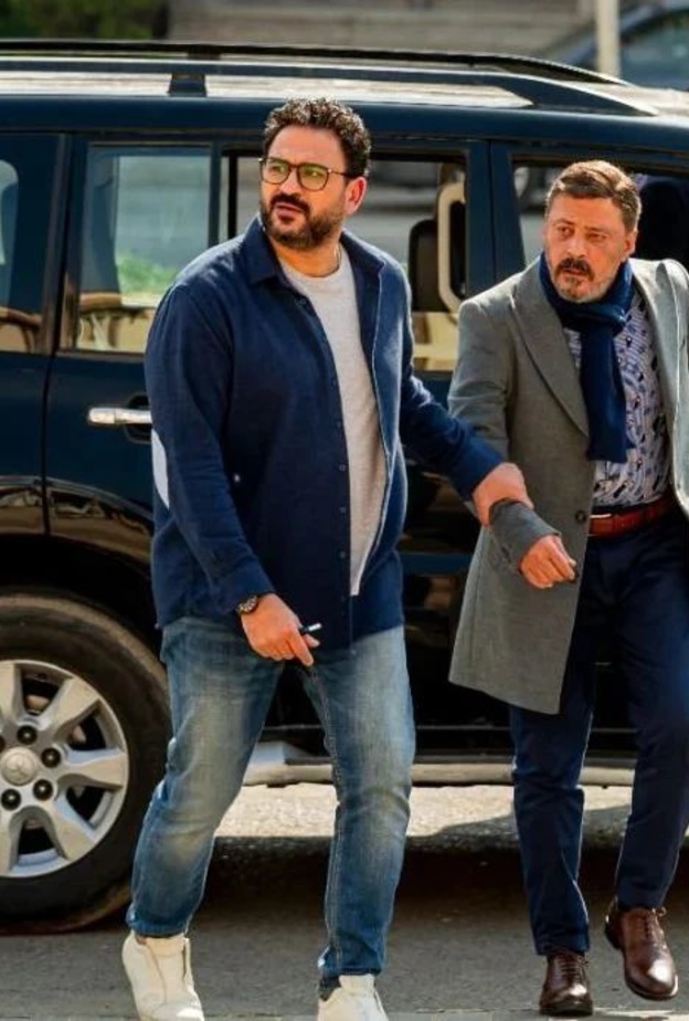 عمرو عبد الجليل وأكرم حسني