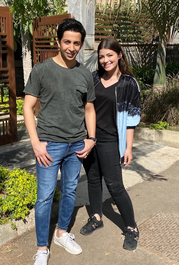 ليلى أحمد زاهر وهشام جمال