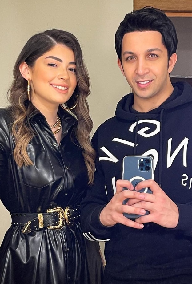 هشام جمال وليلى أحمد زاهر