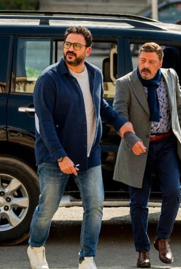 عمرو عبد الجليل وأكرم حسني