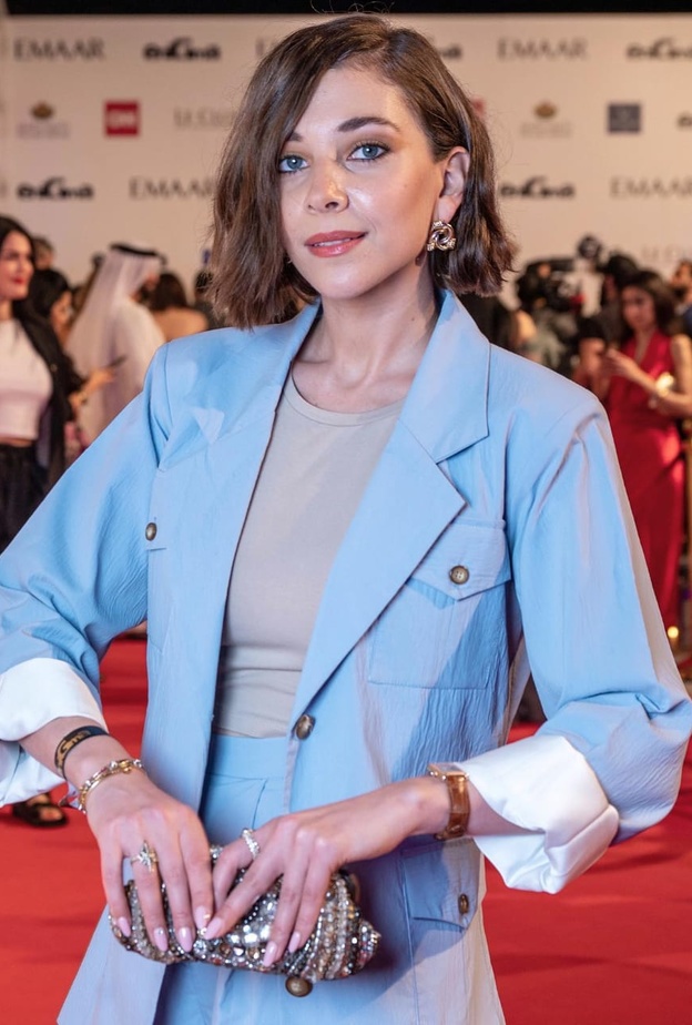 فاطمة البنوي