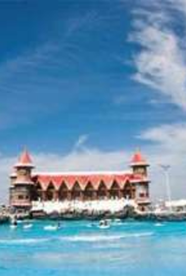 الحديقة المائية آيس لاند رأس الخيمة.. تجربة مثيرة لعشاق المغامرة المائية