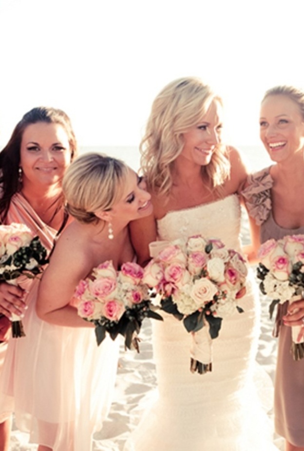 مميزات وعيوب حفلات الزفاف بدون وصيفات شرف