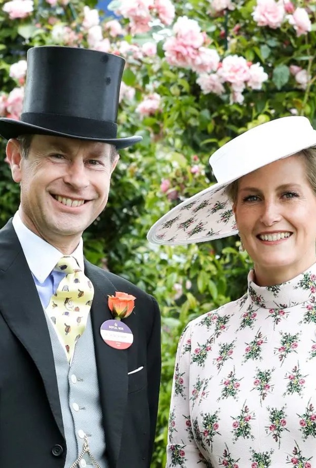 إيرل وكونتيسة وسكس يستعدان للسفر إلى الكاريبي في جولة رسمية