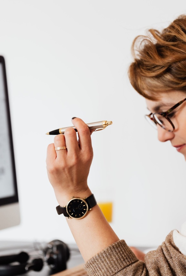 فوائد تطوير الذات لتعزيز الحياة المهنية للمرأة