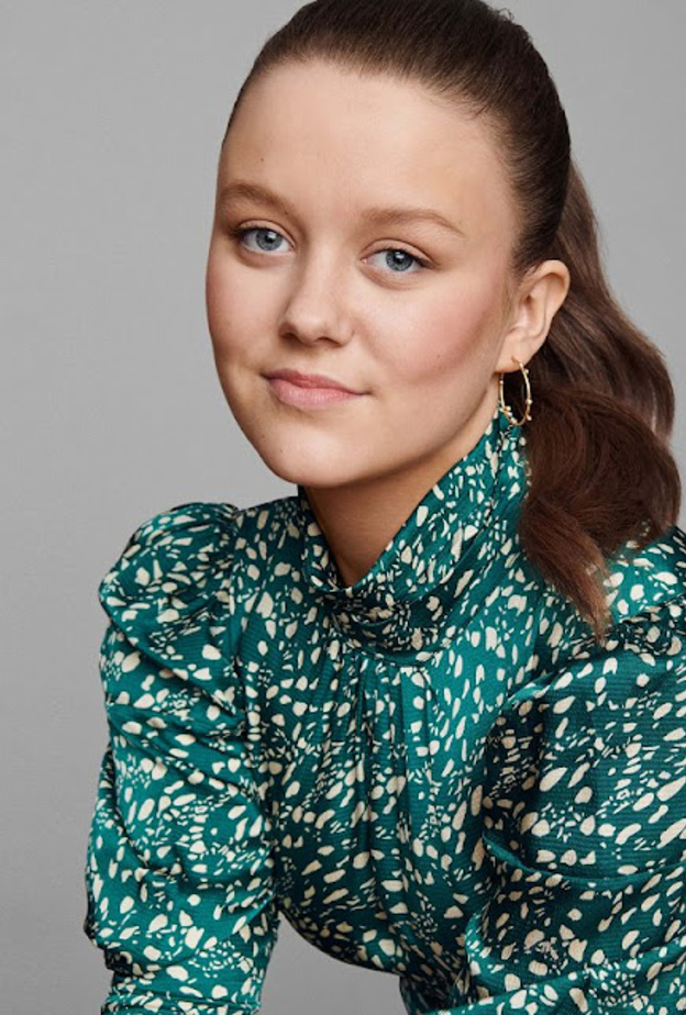 الأميرة إيزابيلا تحتفل بعيد ميلادها الخامس عشر