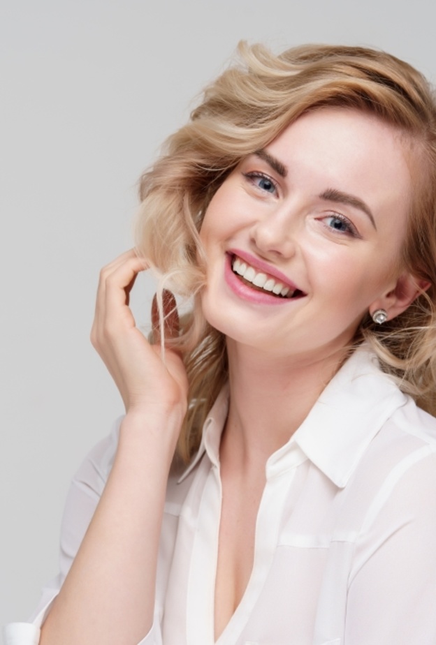 صورة رئيسية طرق طبيعية لتبييض الأسنان في المنزل ونتائجها مضمونة