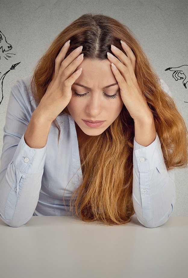 أهم 8 نقاط لعلاج التفكير السلبي عند المرأة بالخطوات