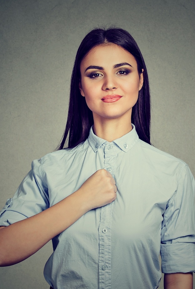 كيف تزيد المرأة من قوتها وتصبح شخصية جذابة