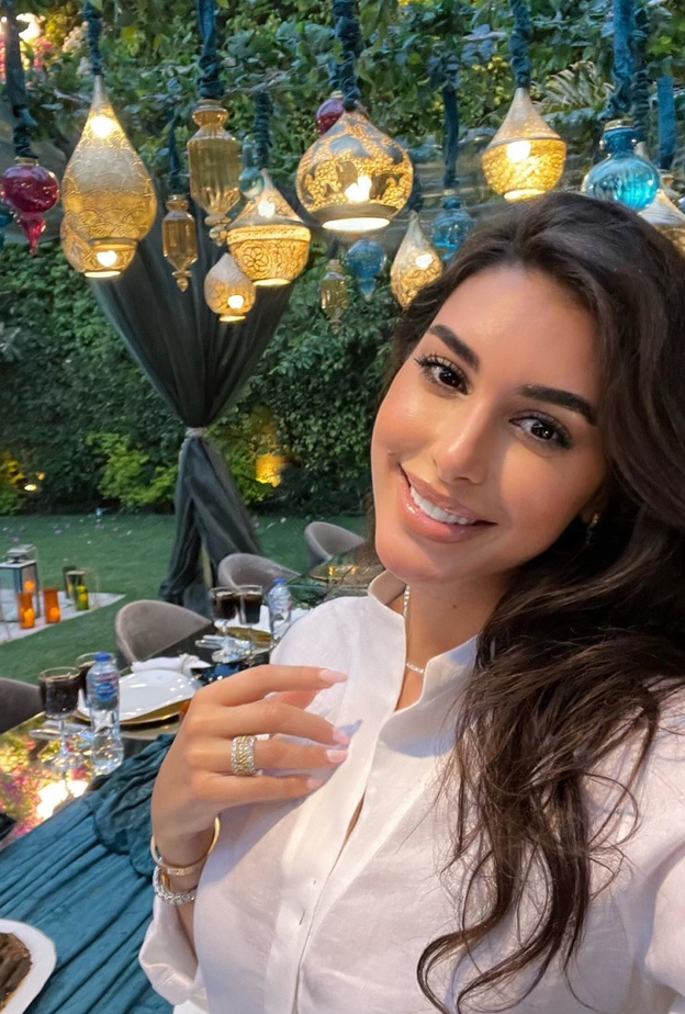 أحدث إطلالة للنجمة ياسمين صبري