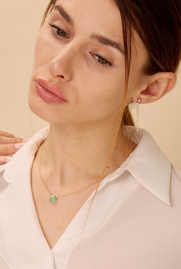 أروع القلادات المرصعة بأحجار الكريسوبراس (1)