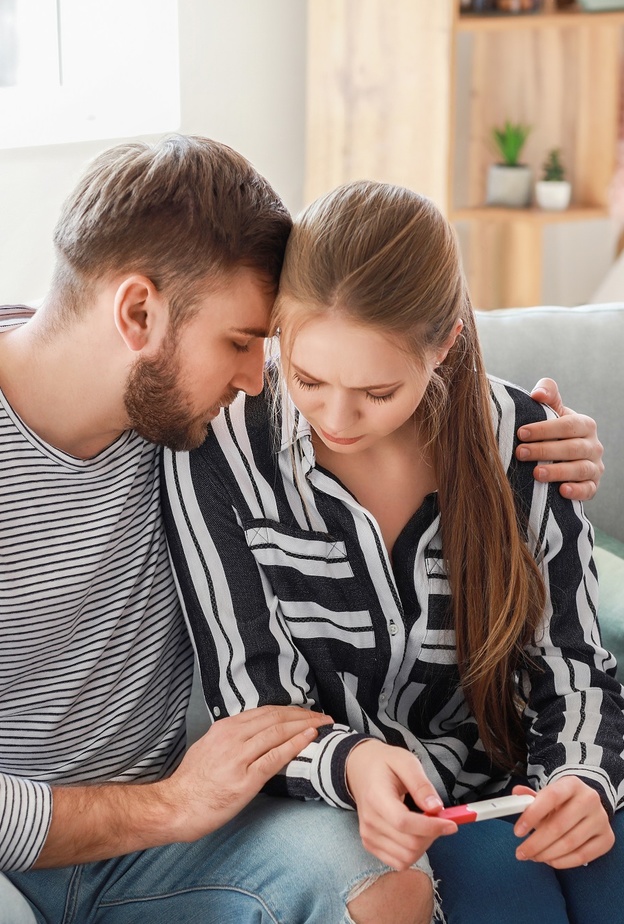 تأخر الحمل وتدخل الآخرين .. كيف يمكن للزوجين تجاوز هذه المشكلة