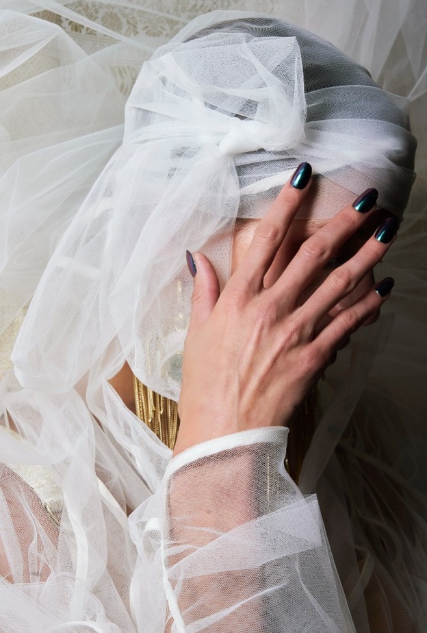 أضرار برد الأظافر يومياً وحلول للتشقق والتقصف