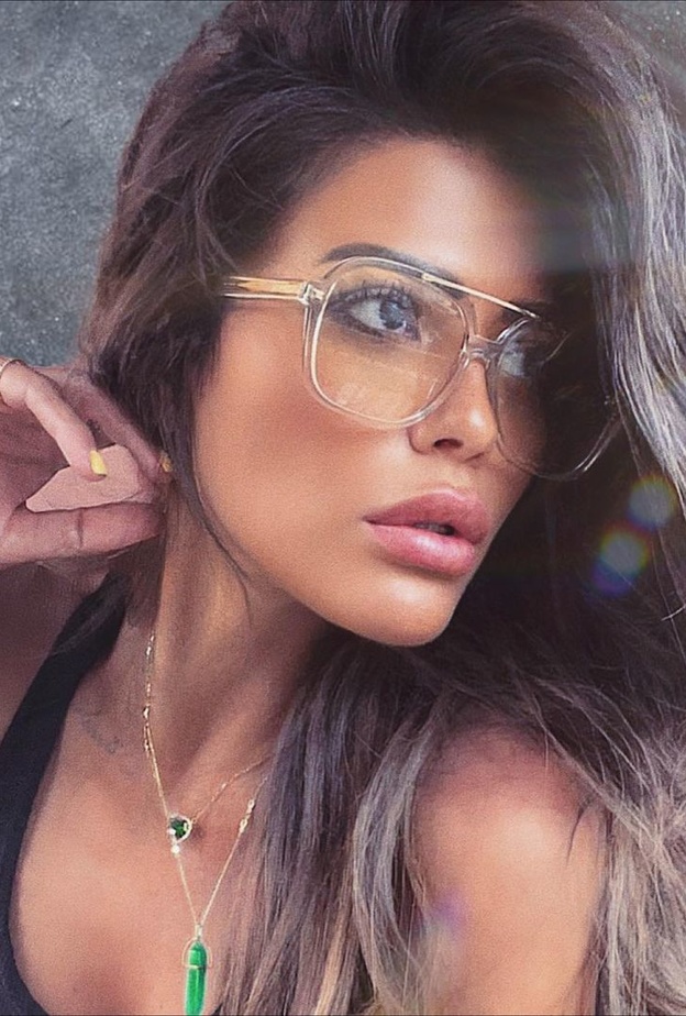 آخر صيحات المكياج تزين إطلالات المؤثرات الخليجيات