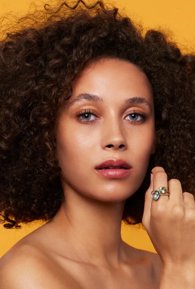 صورة من أيرين نيويرث