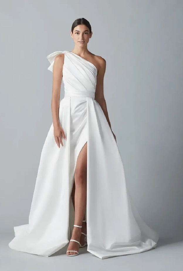 فساتين زفاف ناعمة@alissonwebb