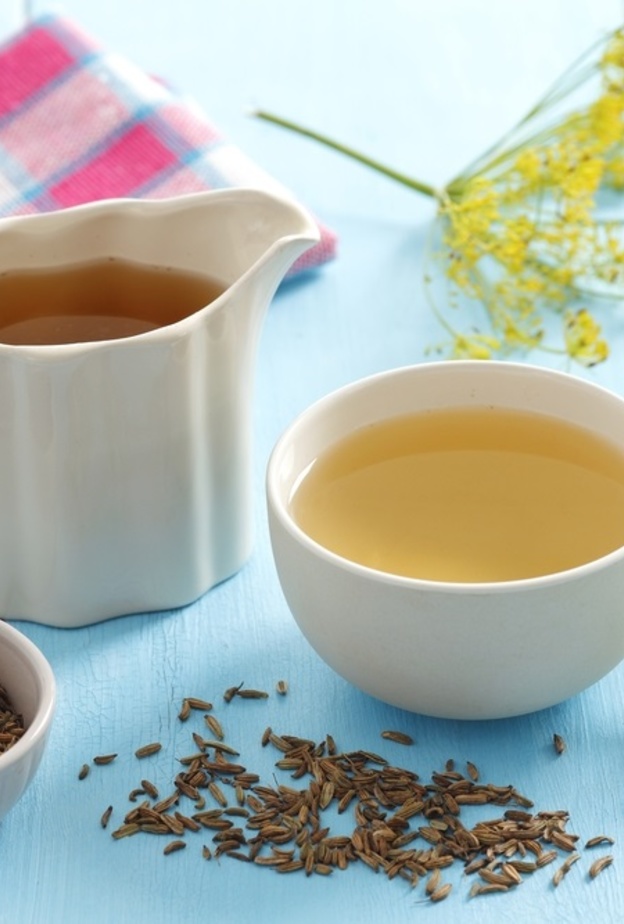 ما هي فوائد شاي الشمر لتفتيت الدهون وتحسين الهضم