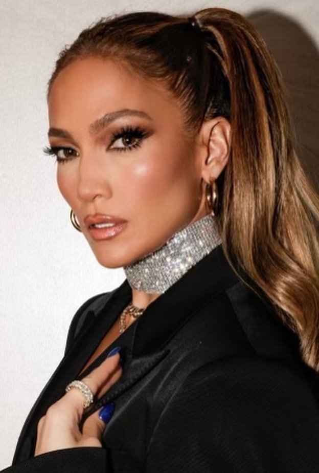 أجمل رسمات مكياج برونزي في عيد الفطر 2022