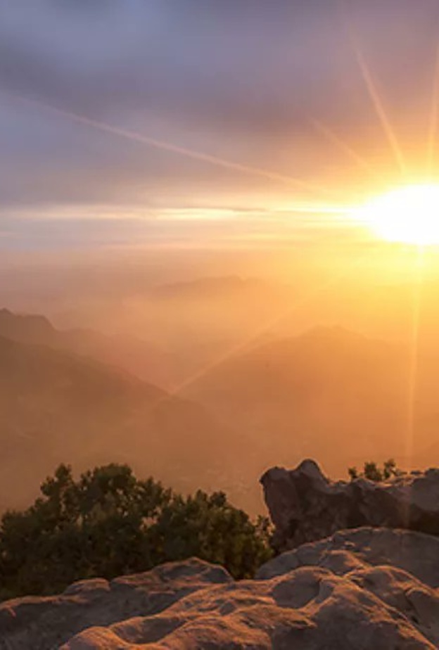 منتزه عسير الوطني.. متعة الاستجمام في أحضان الطبيعة الخلابة بالمملكة