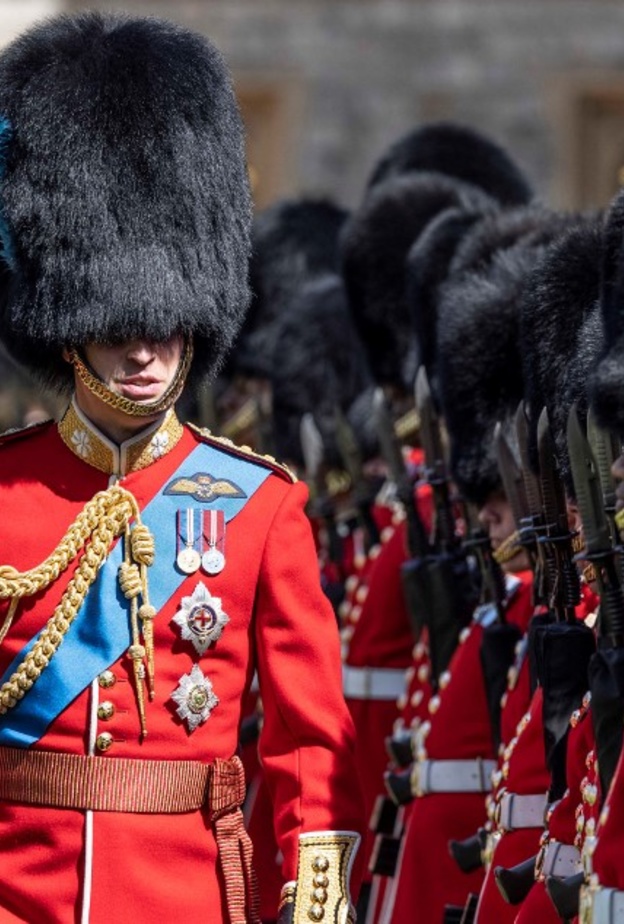 الأمير ويليام يشارك في حدث ملكي هام بقلعة وندسور قبل عيد ميلاد ملكة بريطانيا