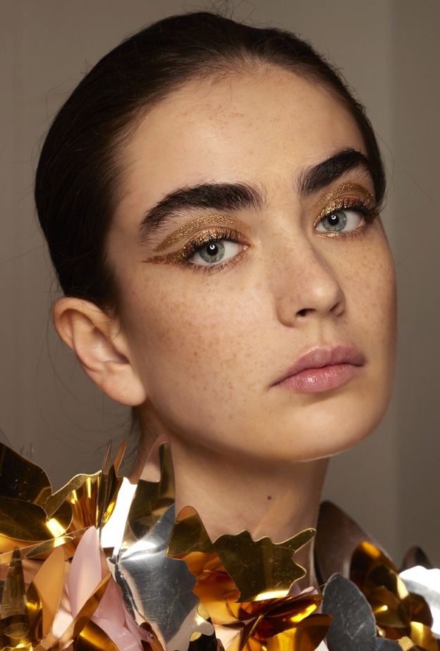  مكياج عيون سهرات   2022 من عروض Mabille