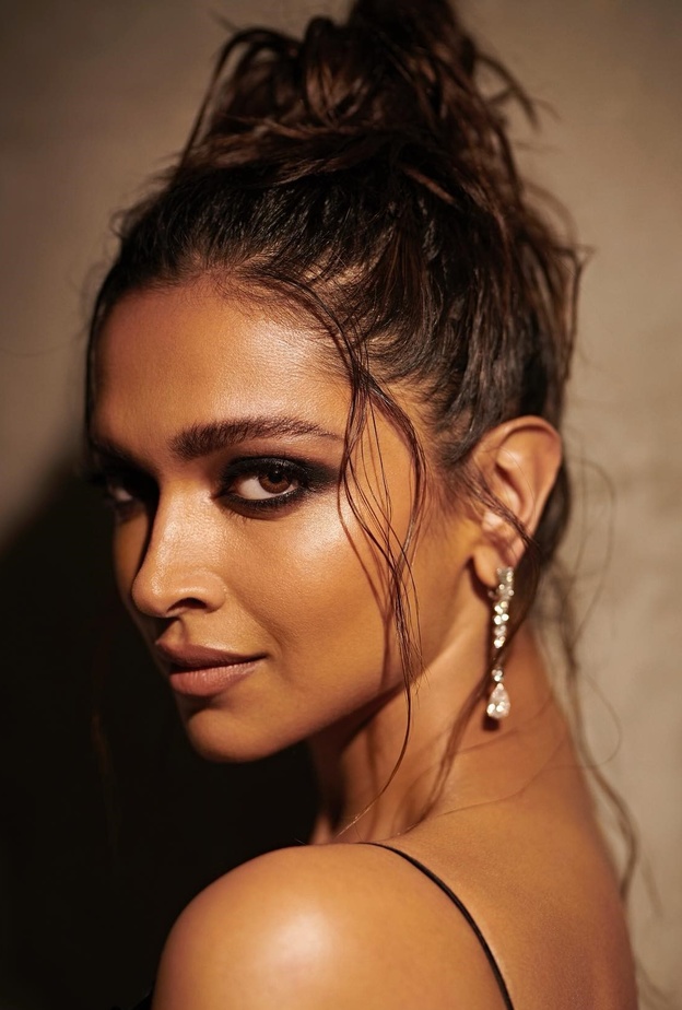 صيحات جمالية استوحيها من اطلالات ديبيكا باديكون في مهرجان كان 2022