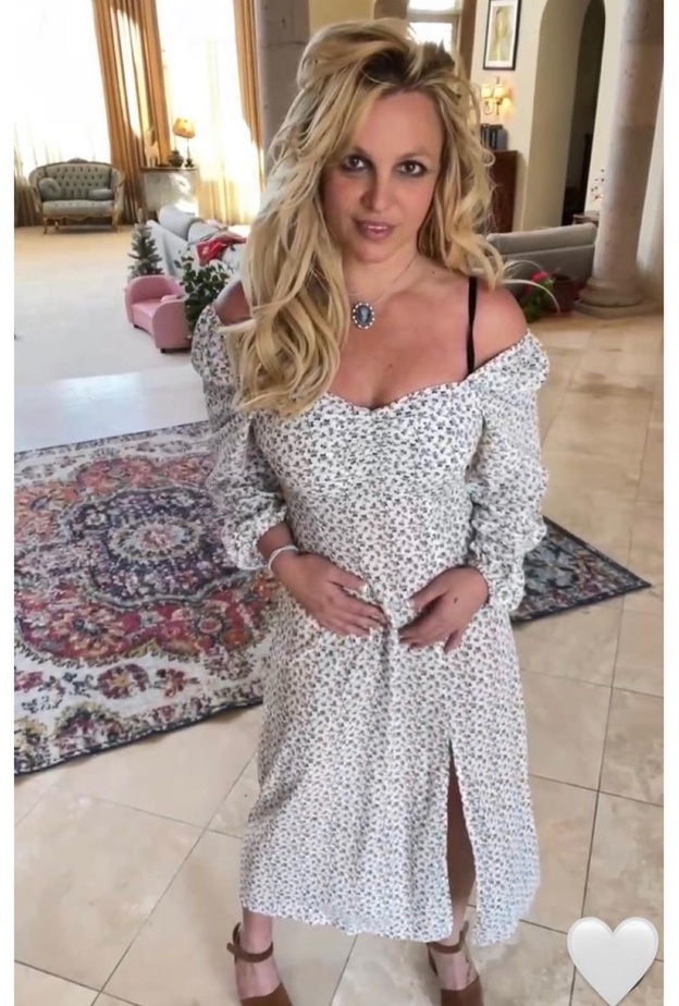 شاهدي صورة طرحة زفاف بريتني سبيرز