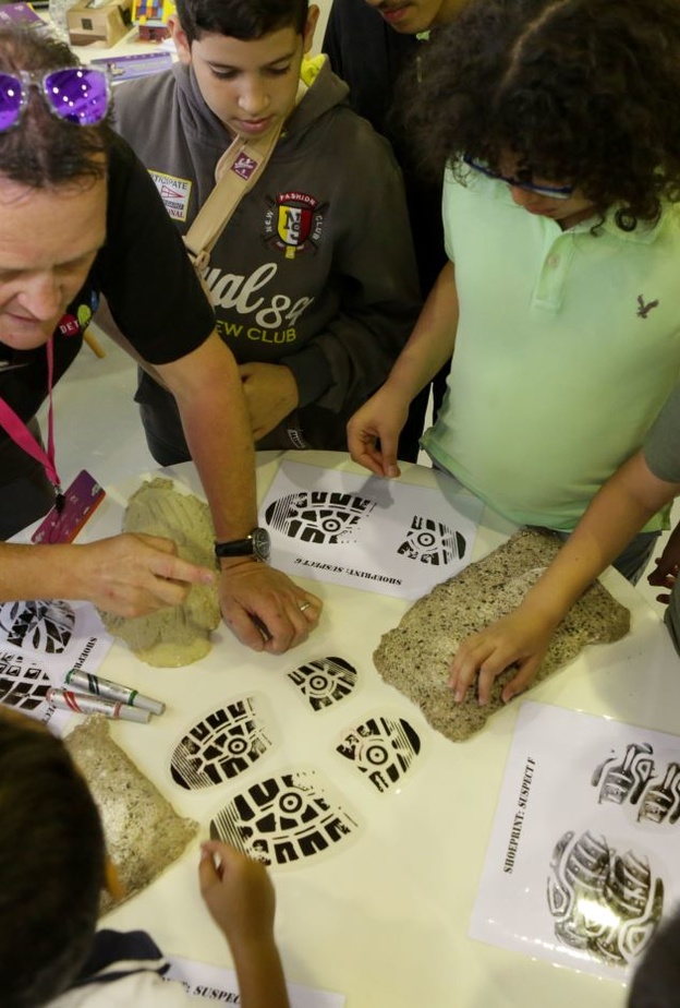 أكثر من 1900 فعالية لزوار مهرجان الشارقة القرائي للطفل