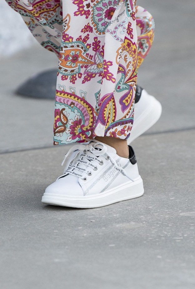 موديلات أحذية رياضية 2022 بأسلوب Lanvin المميّز