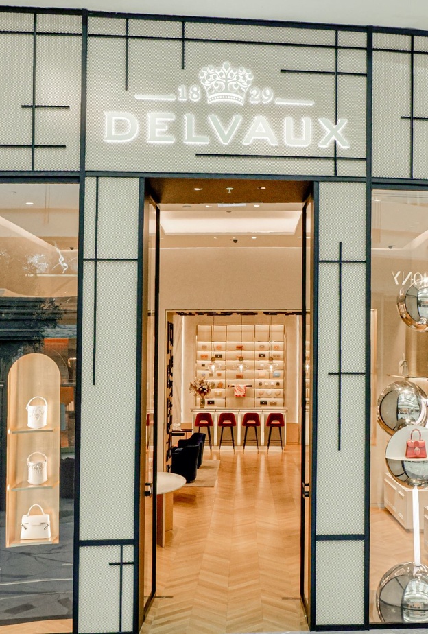 Delvaux أقدم دار للمنتوجات الجلدية تفتتح أول متجر لها بالشرق الأوسط في قلب Dubail Mall