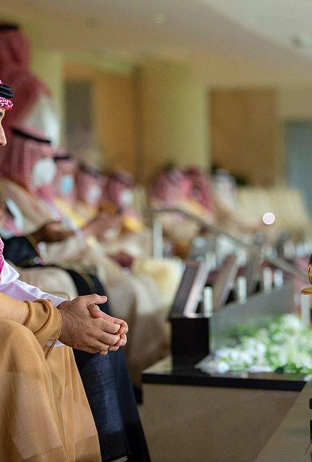 سمو ولي العهد يتوج فريق الفيحاء بكأس خادم الحرمين الشريفين  