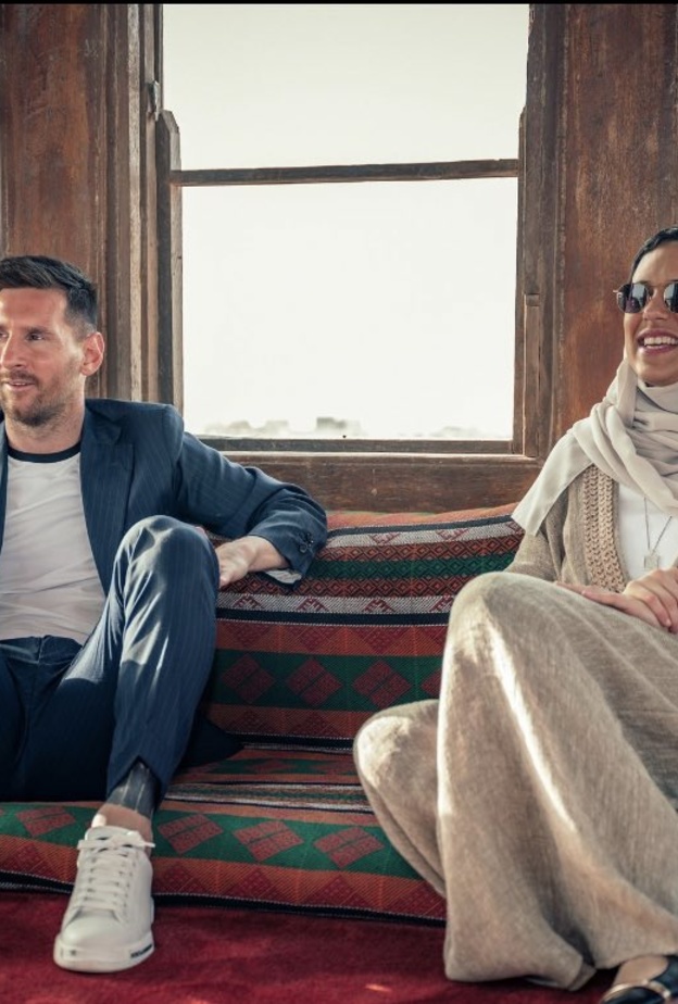 ليونيل ميسي في ضيافة الأميرة هيفاء آل سعود بجدة التاريخية 