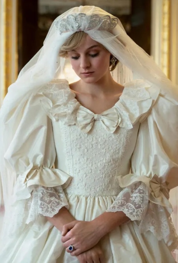 خاتم الأميرة ديانا في مسلسل The Crown