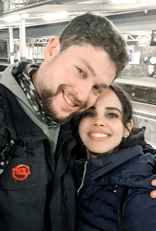 نور عمرو دياب وخطيبها 