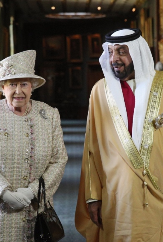 ملكة بريطانيا تنعى الشيخ خليفة بن زايد رئيس دولة الإمارات العربية المتحدة