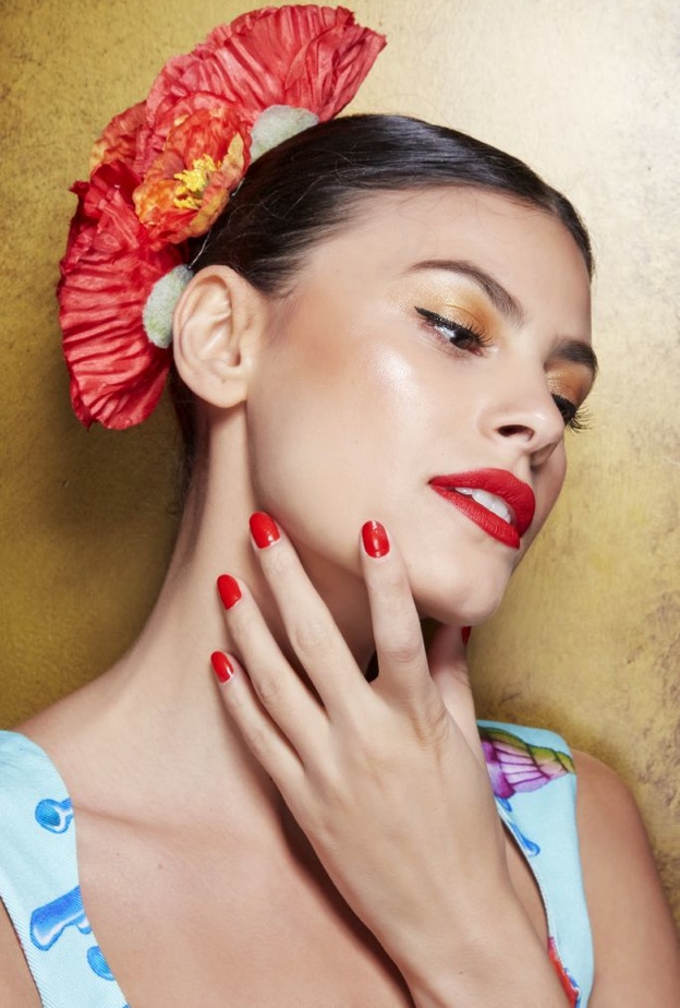 أجمل ألوان طلاء الأظافر المناسبة لإطلالة يوم عيد الفطر 2022