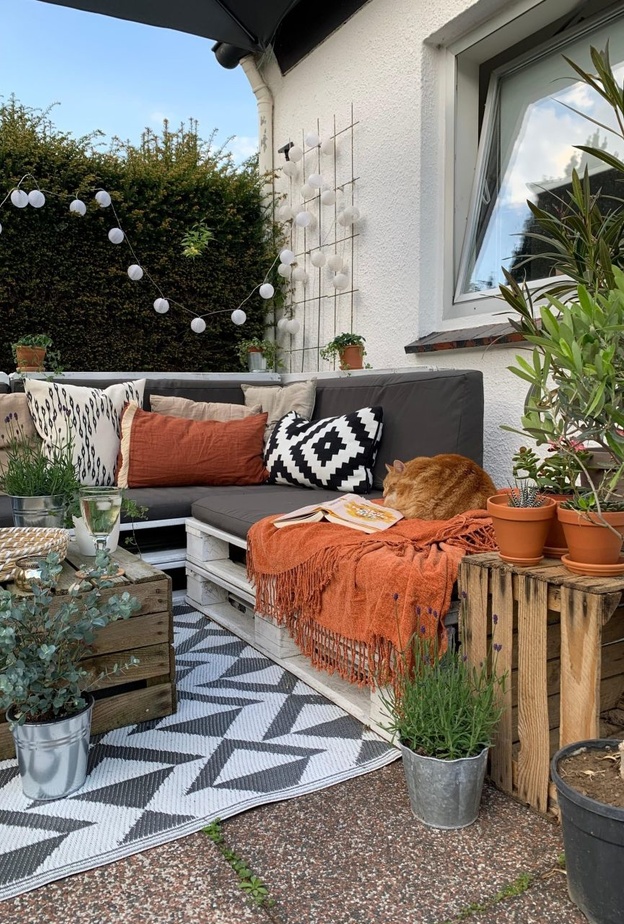 ديكورات جلسات خارجية بأسلوب بوهيمي ممتع وجذاب